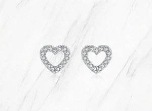 925 Sterling Silver Romantic Heart Stud Earrings